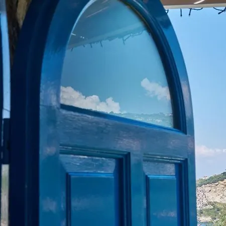La Piccola Blu Semesterbostad *